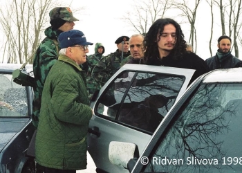 Publikohet një fotografi e rrallë e Albin Kurtit bashkë me Adem Demaçin