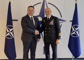 Ambasadori Zemaj takon admiralin Dragone, flasin për sigurinë dhe stabilitetin në Kosovë