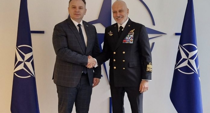 Ambasadori Zemaj takon admiralin Dragone, flasin për sigurinë dhe stabilitetin në Kosovë