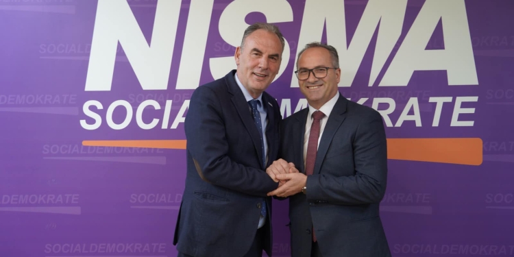 Krasniqi i Nisma-s: Ne nuk po vrapojmë për të marrë rendin për qeverisje, rrini të qetë