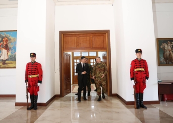 Vengu pas takimit me Barduanin: KFOR-i, mburojë për stabilitetin e sovranitetin e Kosovës