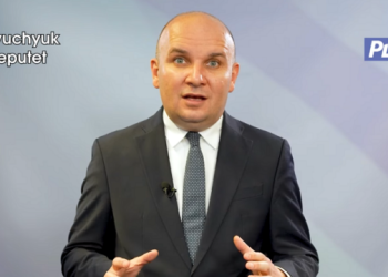 Eurodeputeti Kyuchyuk mbështet Bedri Hamzën: Si ekonomist, ai e di se rruga europiane është e vetmja rrugë përpara për Kosovën