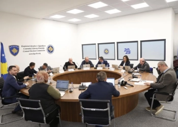 Përplasje mes PDK-së e LVV-së në KQZ, kërkohet krijimi i komisionit që heton rastet e dyshuara