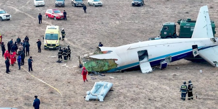 Rrëzimi i avionit të Azerbajxhanit me 38 viktima, publikohet raporti paraprak: Ja çfarë e shkaktoi