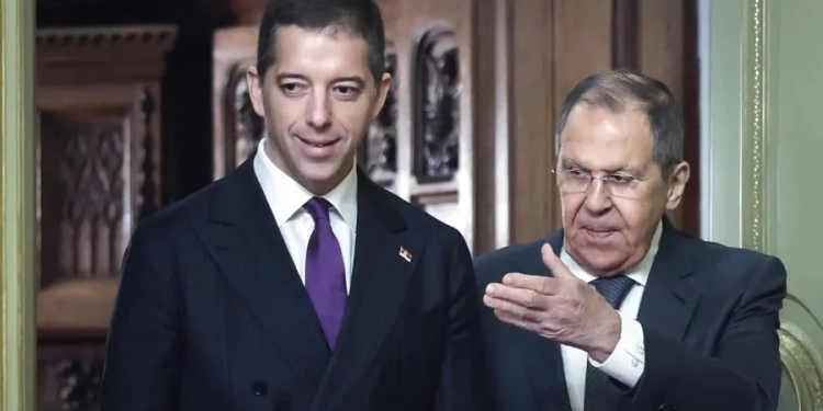 Sot 17-vite shtet, Lavrorv provokon nga Moska: Rusia e gatshme të ofrojë ndihmë për interesat serbe në Kosovë!