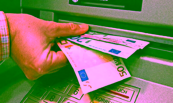 Sindikata e sektorit privat paralajmëron protestë, kërkohet rritja e pagave