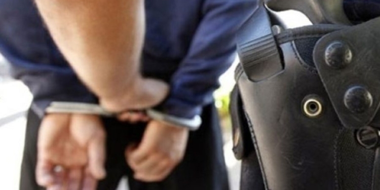 Arrestohet një burrë në Fushë Kosovë, vodhi disa produkte në një market