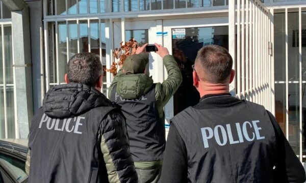 Gjermania kërkon alternativa para se të mbyllen institucionet ilegale që ofrojnë shërbime bazike