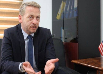 Deda: Qeveria e re të mos i bie murit me kokë, të përmirësojë marrëdhëniet me ShBA-të