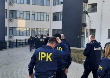 Ekskluzive: Këta janë tre policët e suspenduar, nuk i arrestuar personat që u rrahën në Podujevë