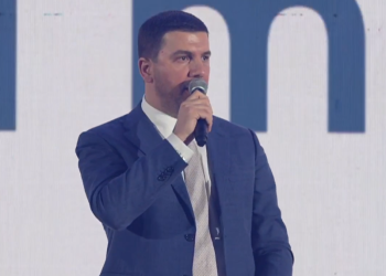 Krasniqi në Drenas: Hamza s’është politikan i fjalëve, por njeri i veprave – me të fiton Kosova