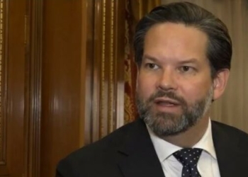 Mandl: Serbisë nuk i besohet, njohja e Kosovës është e vetmja marrëveshje përfundimtare