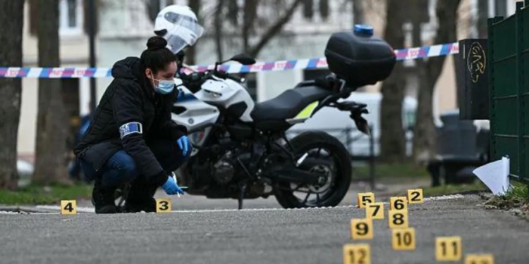 Sulmi me thikë në Francë – Macron thotë se ishte ‘‘akt terrorist islamik’’