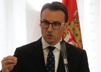 Petkoviq: Politika militante e Kurtit synon t’i vërë flakën gjithë Ballkanit