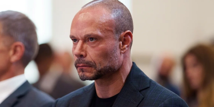 Kush është figura kontestuese që u zgjodh nga Trump për zëvendësdrejtor të FBI?