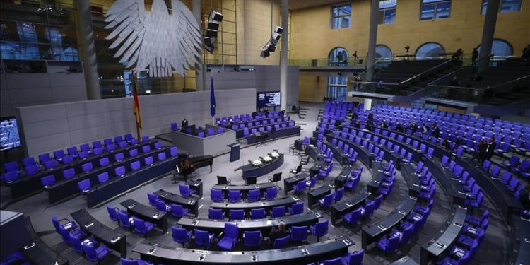 Projeksion: Si do të duket parlamenti i ardhshëm gjerman?