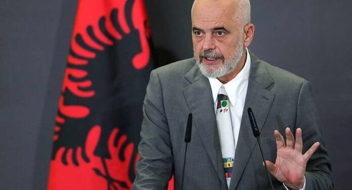 Edi Rama paralajmëron SPAK-un: Mos të bëjë gabim të marrë telefonin tim