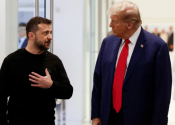 Pas telefonatës me Putinin, Trump thotë se ka biseduar edhe me Zelenskyn e Ukrainës