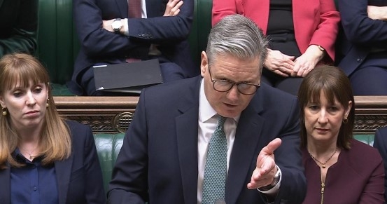 Kryeministri britanik: Rusia përbën kërcënim për ne, tiranët si Putini dinë t’i përgjigjen vetëm forcës