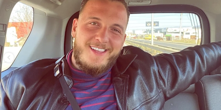 Mozzik me dedikim të veçantë për Kadri Veselin