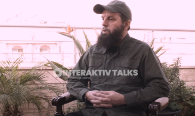 Ushtaraku shqiptar pjesë e pushtetit të ri në Siri thotë se Kosova e kërkoi njohjen nga Damasku: Fatkeqësisht niveli ishte shumë i ulët