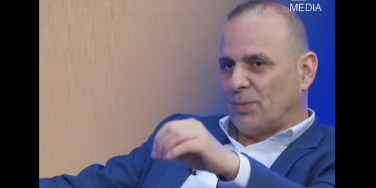 A do t’ia prish ëndërren LDK-ja, Fatmir Limajt për koalicion me LVV-në?