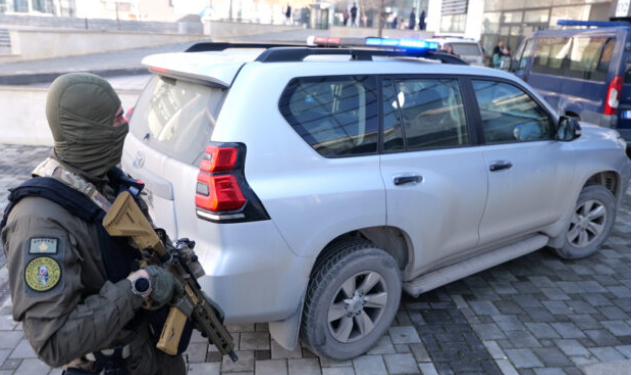 Prokuroria Speciale jep detaje për arrestimin e një shtetasi serb të dyshuar për krime lufte