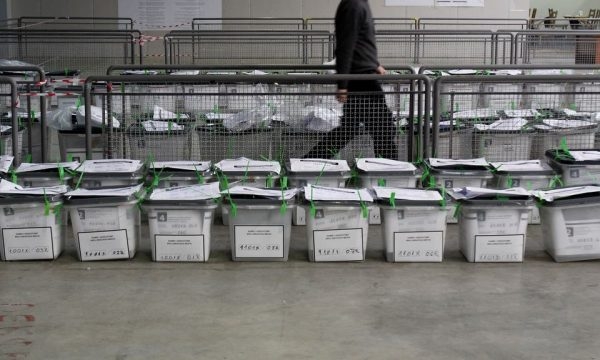 Jakaj i IKD-së: Votat e diasporës nuk përbëjnë ndryshim të madh, VV-së i nevojitet një koalicion