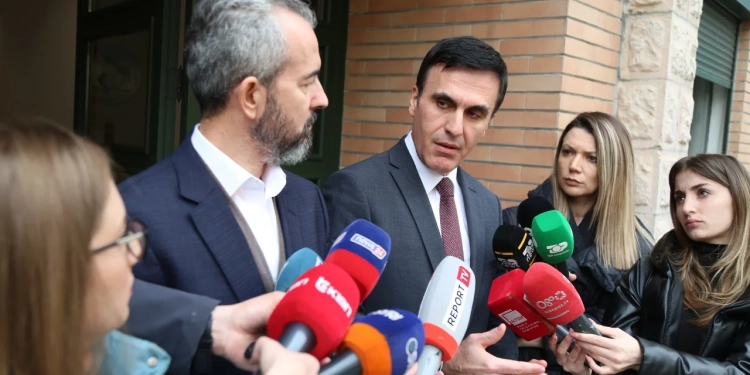 Zgjedhjet e 11 majit në Shqipëri, Celibashi takohet me kryeprokurorin