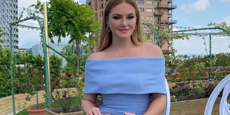 Skemat e korrupsionit/ Djali i xhaxhait të Ajola Xoxës me 140 mijë euro në dy jastëkë