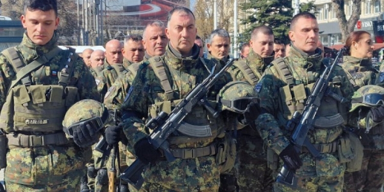 Një kompani ushtarake bullgare dërgohet për mision paqeruajtës në Kosovë