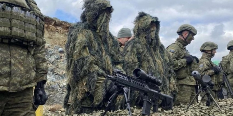 Euronews shkruan për sfidat e tranzicionit të FSK-së në forcë ushtarake