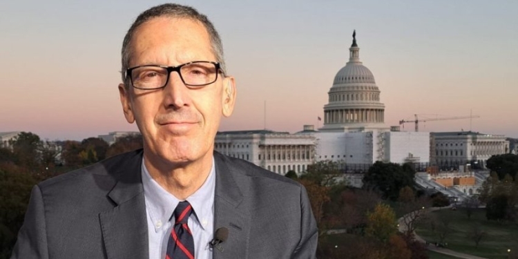 Edward Joseph ka një porosi për Kurtin dhe Trump