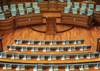 Kush mbeti jashtë Kuvendit?