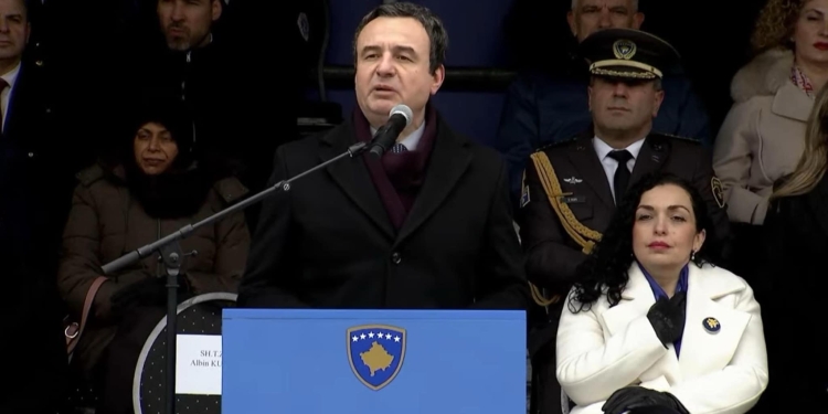 Kurti e përmend më në fund Thaçin në përvjetorin e Pavarësisë së Kosovës