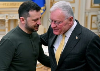 Emisari i Trumpit e quan Zelenskyn lider i guximshëm lufte, thotë se pati bisedime pozitive me të