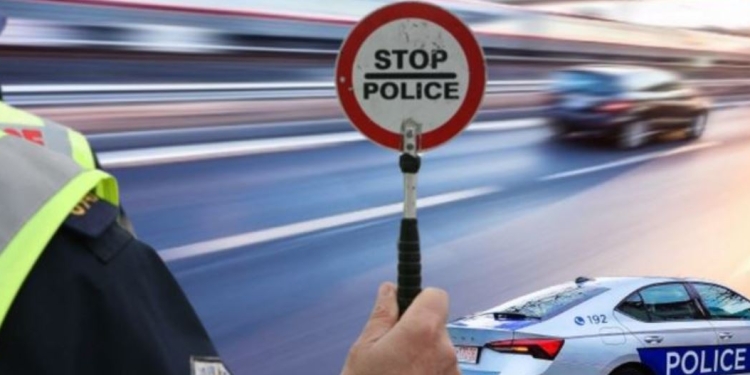 Policia e Gjilanit shqiptoi mbi 1 mijë gjoba dhe hetoi 13 aksidente gjatë javës