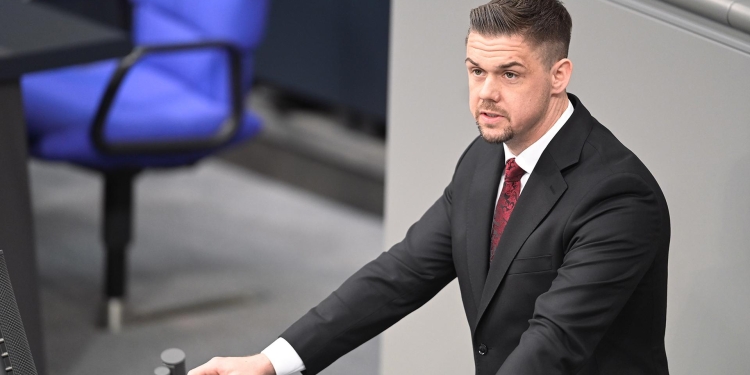 Lideri i krahut rinor të AfD-së “i sigurt” se “muri mbrojtës” kundër së djathtës ekstreme do të marrë fund