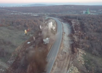 Nesër minohet për herë të shtatë masa shkëmbore e rrugës Kijevë-Dollc, nga ora 15:00 ndërpritet trafiku