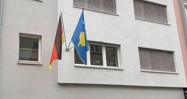 KQZ merr vendim: Në diasporë mund të votohet edhe me dokumente me afat të skaduar