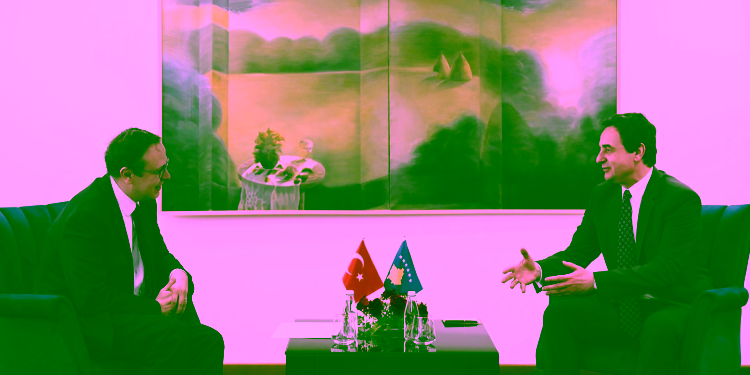 Kurti diskuton për përmbylljen e procesit zgjedhor me ambasadorin turk në Kosovë