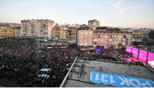 Memli Krasniqi nga tubimi qendror: Votoni numrin 131, nga e hëna Bedri Hamza do ta bëjë Kosovën ma mirë