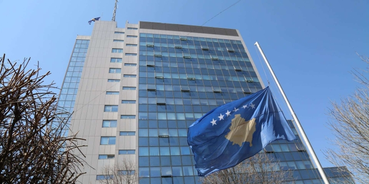 Çfarë kompetencash ka Qeveria aktuale e Kosovës?