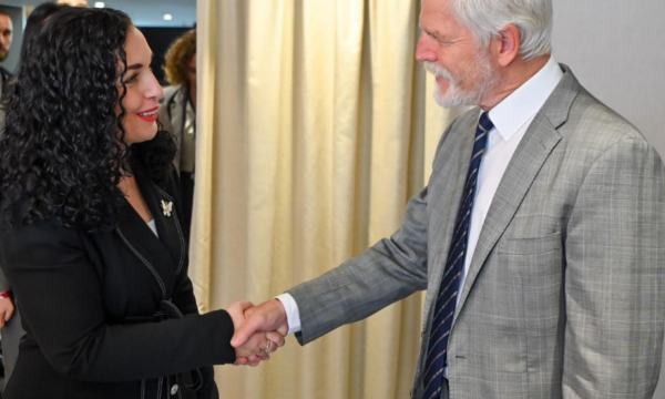 Presidenti çek uron Osmanin për 17-vjetorin e pavarësisë: Çekia mbështetje të palëkundur për Kosovën