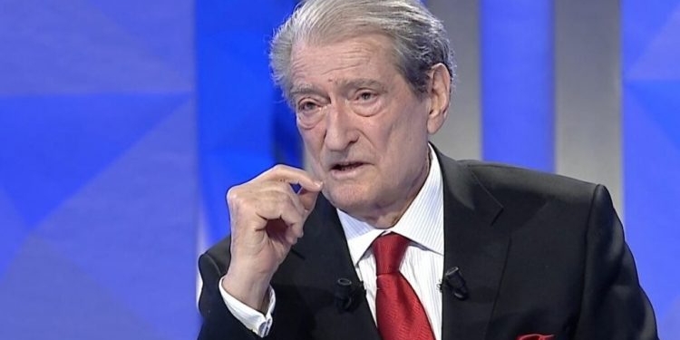 Berisha: Ftoj FBI-në të hetojë fondet e SHBA-së në Shqipëri