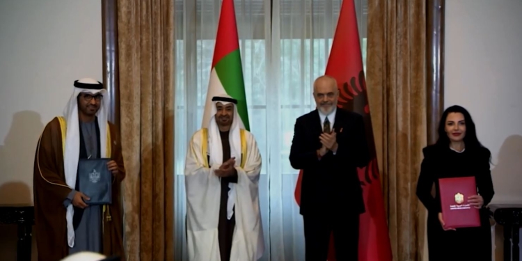 Shqipëria dhe Emiratet e Bashkuara Arabe nënshkruan marrëveshje në fushën e energjisë