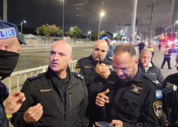 Eksplodojnë tre autobusë në Izrael, policia izraelite thotë se dyshohet për sulm terrorist