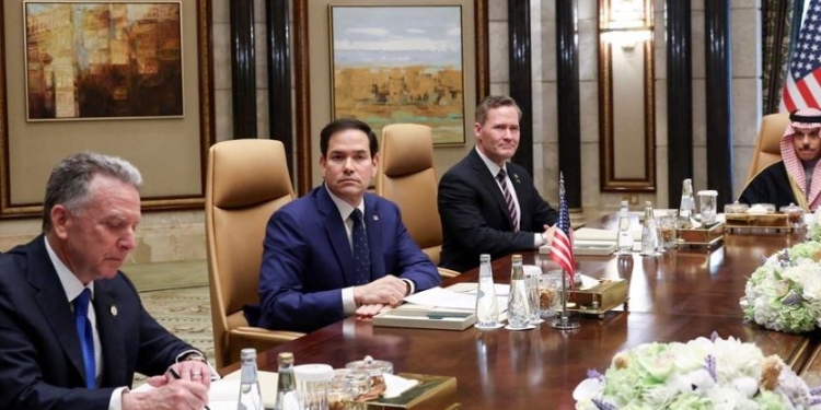 “Armëpushim dhe zgjedhje në Ukrainë” – plani që u diskutua mes amerikanëve dhe rusëve