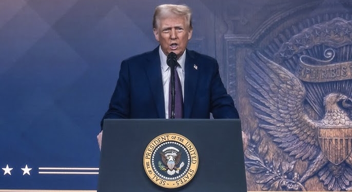 Trumpi në konferencë për media, tregon çka do të nënshkruajë të premten me Zelenskyn