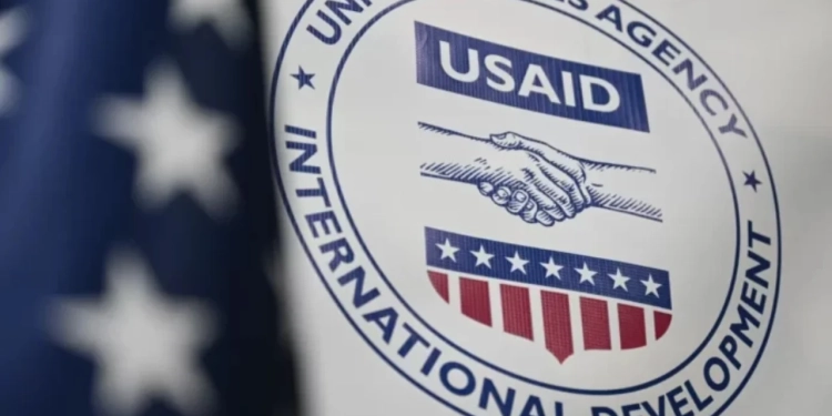 Vendimi për mbylljen e Agjencisë, punonjësit e USAID njoftohen përmes e-mail që të mos dalin në punë